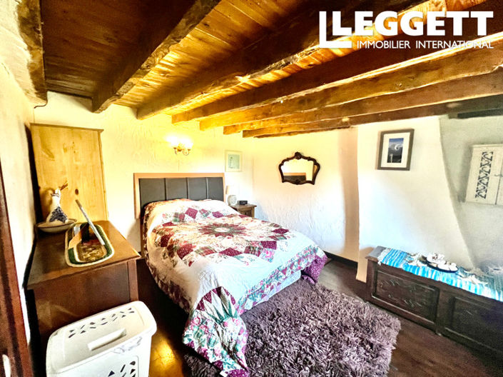 Image No.6-3 Bed House for sale