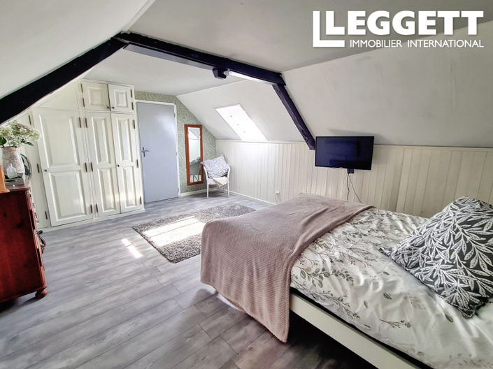 Image No.5-2 Bed House for sale