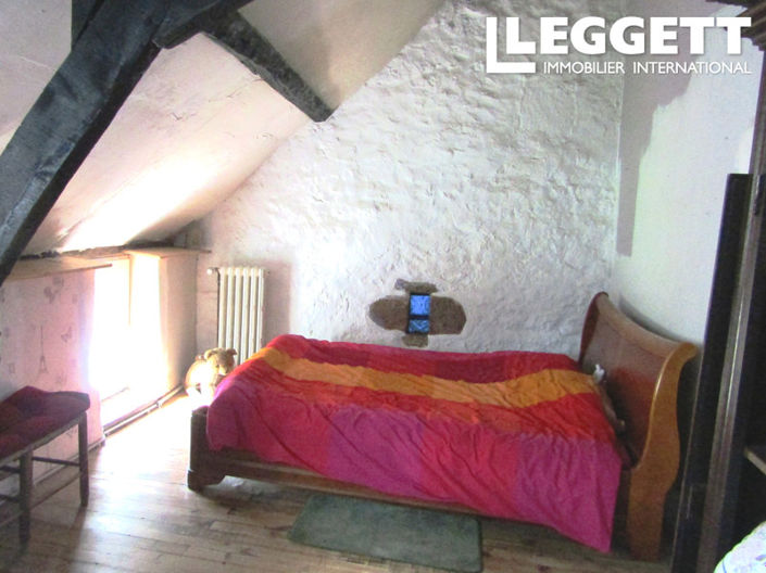 Image No.8-3 Bed House for sale