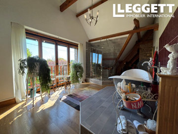 ahr0chm6ly9jzg4uagvzdglhlmltbw8vaw1hz2uvvevom