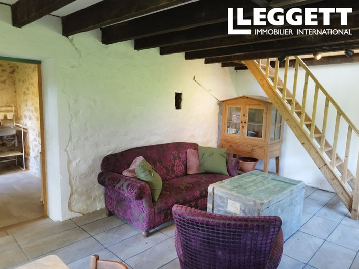 Image No.8-10 Bed House for sale