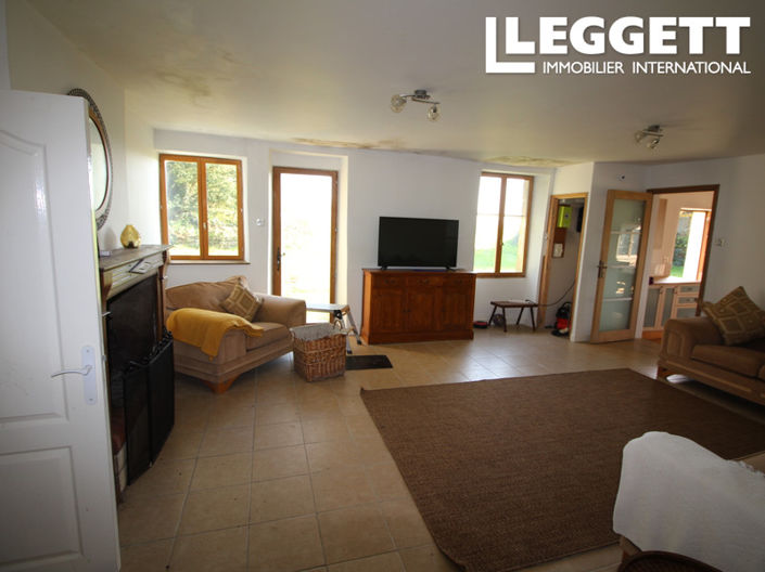 Image No.3-4 Bed House for sale