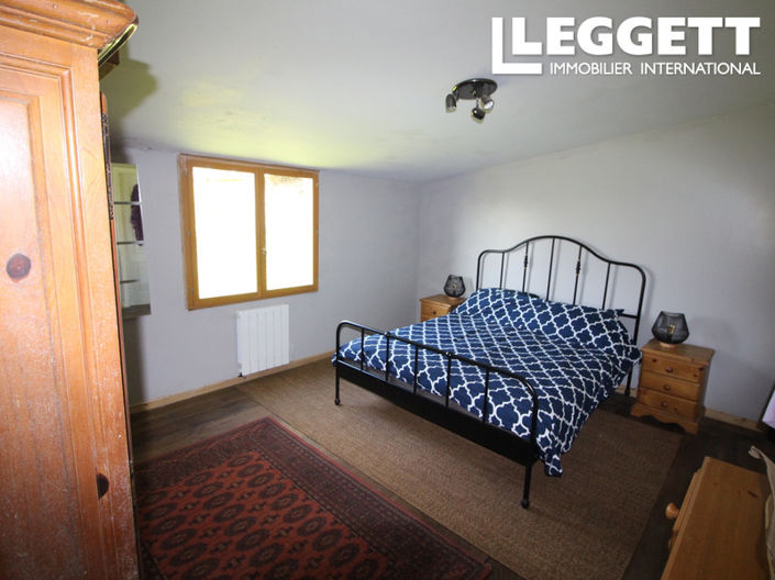 Image No.5-4 Bed House for sale