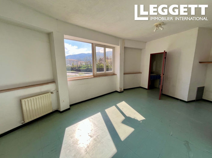 Image No.5-House for sale