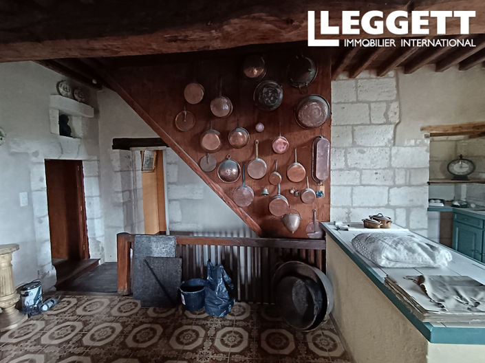 Image No.5-2 Bed House for sale