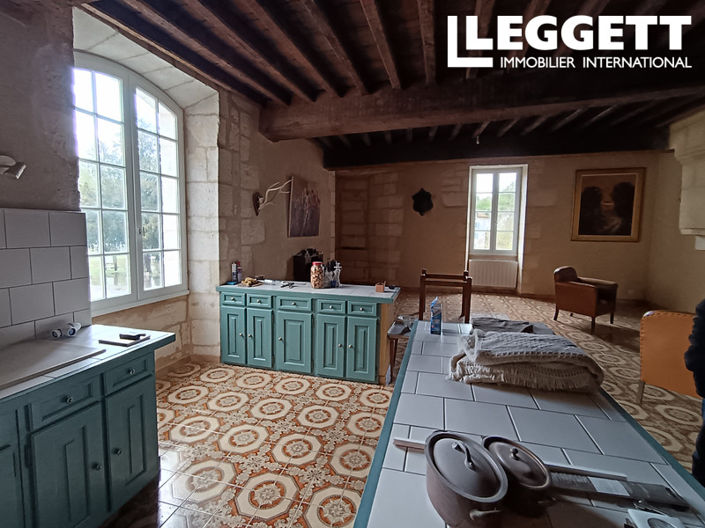 Image No.6-2 Bed House for sale