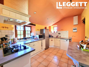 ahr0chm6ly9jzg4uagvzdglhlmltbw8vaw1hz2uvvevom