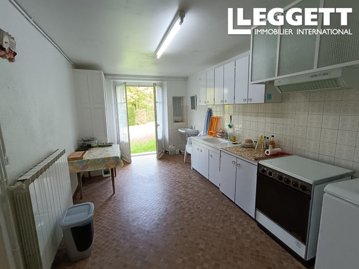 Image No.8-4 Bed House for sale