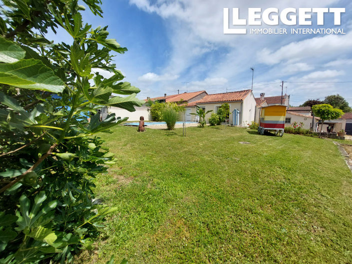 Image No.2-3 Bed House for sale