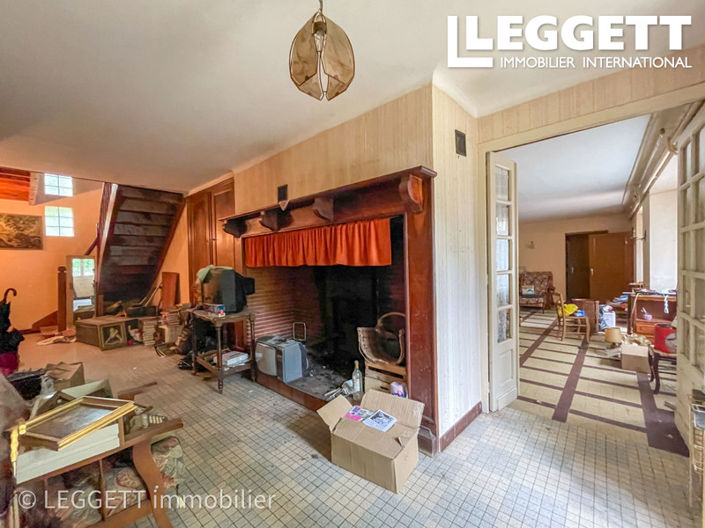 Image No.10-8 Bed House for sale