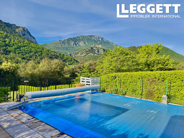 Image No.9-5 Bed House for sale