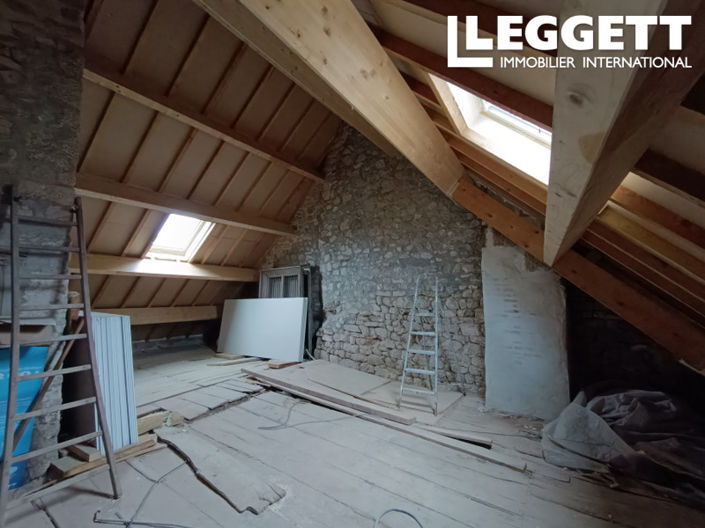 Image No.10-2 Bed House for sale