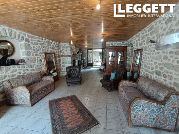 Image No.6-2 Bed House for sale