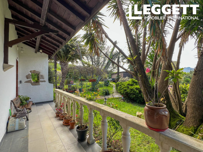 Image No.3-5 Bed House for sale