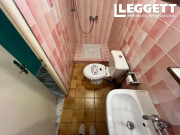 ahr0chm6ly9jzg4uagvzdglhlmltbw8vaw1hz2uvvevom