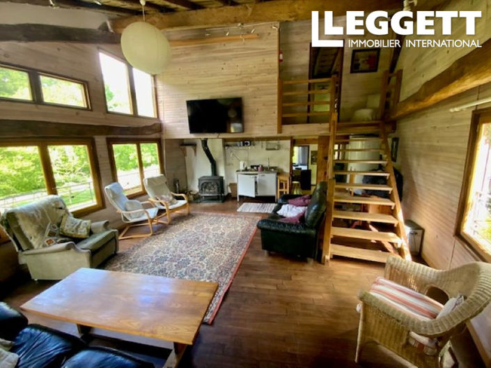 Image No.10-12 Bed House for sale