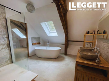 ahr0chm6ly9jzg4uagvzdglhlmltbw8vaw1hz2uvvevom