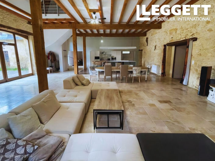 Image No.6-4 Bed House for sale