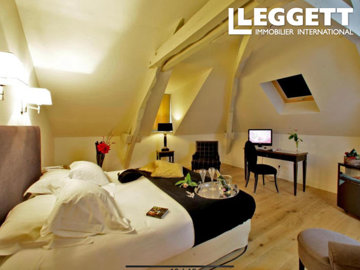 ahr0chm6ly9jzg4uagvzdglhlmltbw8vaw1hz2uvvevom