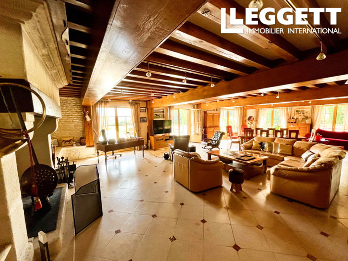 Image No.4-7 Bed House for sale