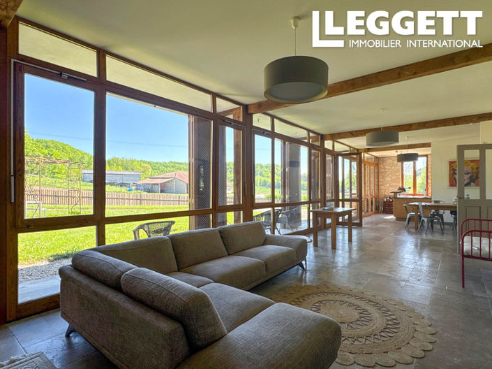 Image No.4-4 Bed House for sale