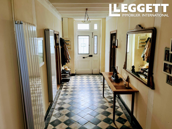 Image No.3-4 Bed House for sale