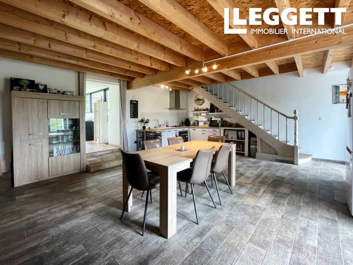 Image No.6-2 Bed House for sale