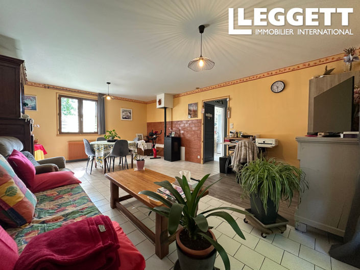 Image No.7-3 Bed House for sale