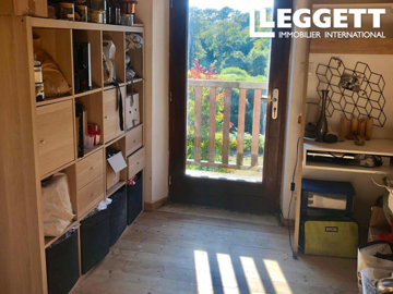 ahr0chm6ly9jzg4uagvzdglhlmltbw8vaw1hz2uvvevom