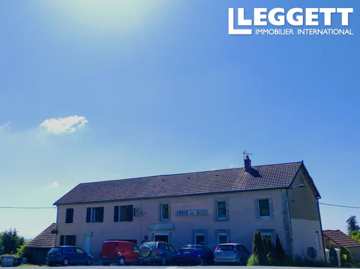 Image No.2-8 Bed Commercial for sale