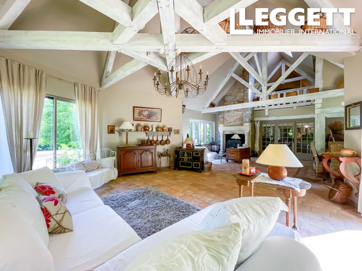 Image No.3-4 Bed House for sale