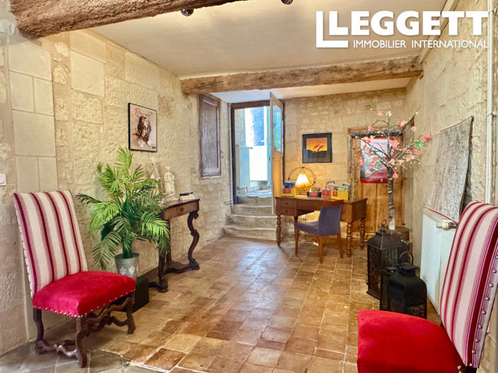 Image No.3-8 Bed House for sale