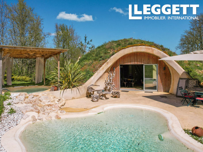 Image No.3-8 Bed House for sale