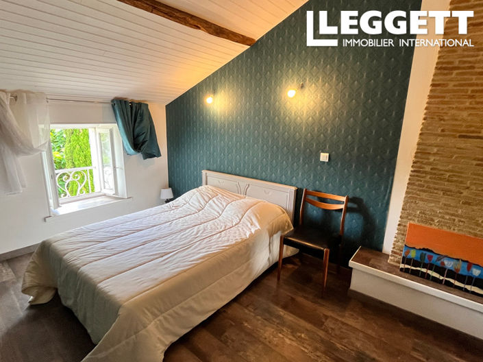 Image No.10-4 Bed House for sale