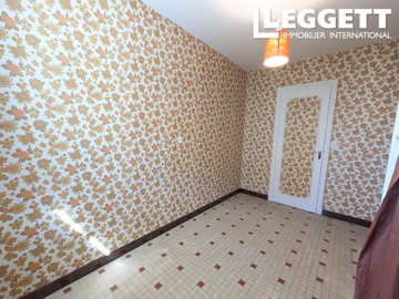 ahr0chm6ly9jzg4uagvzdglhlmltbw8vaw1hz2uvvevom