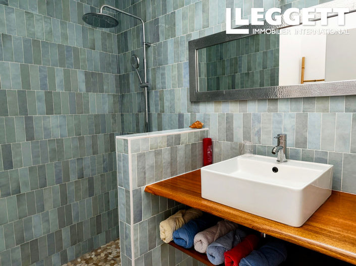 Image No.4-4 Bed House for sale