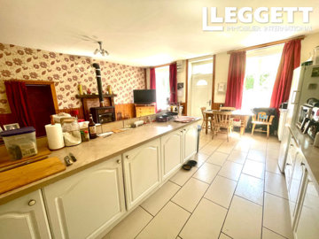 ahr0chm6ly9jzg4uagvzdglhlmltbw8vaw1hz2uvvevom