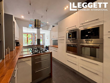 ahr0chm6ly9jzg4uagvzdglhlmltbw8vaw1hz2uvvevom