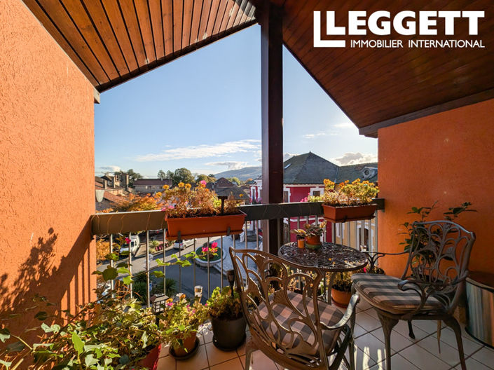 Image No.10-3 Bed Apartment for sale