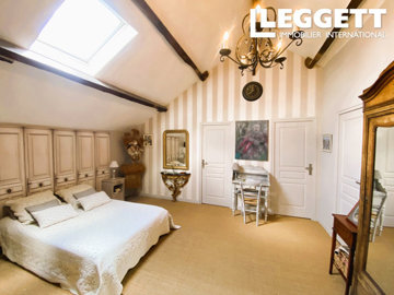 ahr0chm6ly9jzg4uagvzdglhlmltbw8vaw1hz2uvvevom