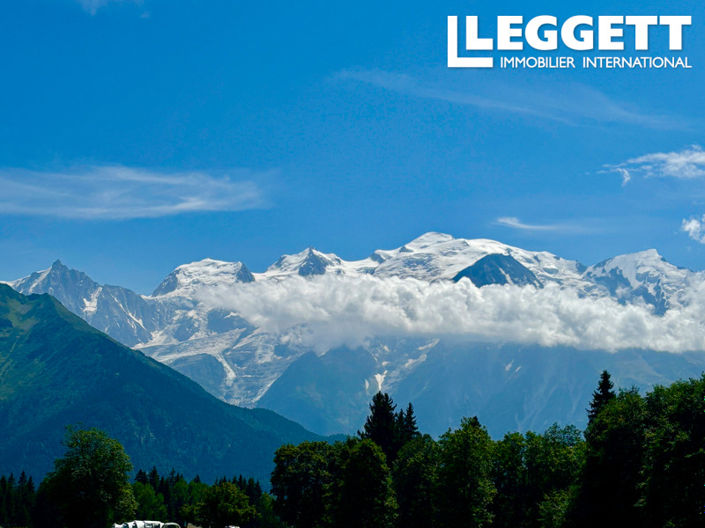 Image No.4-4 Bed Land for sale