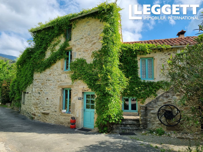 Image No.2-8 Bed House for sale