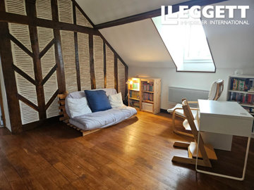 ahr0chm6ly9jzg4uagvzdglhlmltbw8vaw1hz2uvvevom