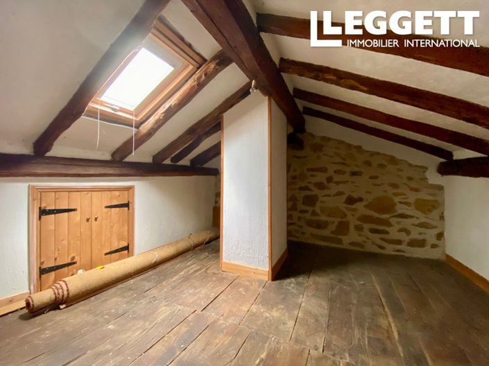 Image No.9-2 Bed House for sale