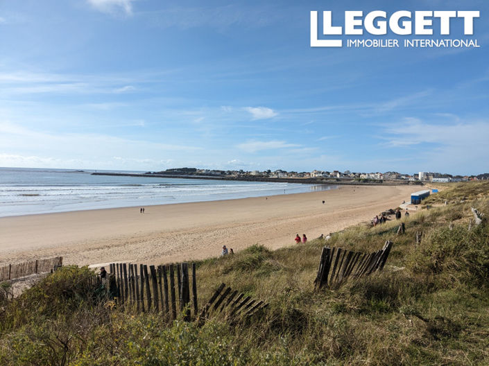 Image No.8-4 Bed House for sale