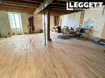 ahr0chm6ly9jzg4uagvzdglhlmltbw8vaw1hz2uvvevom