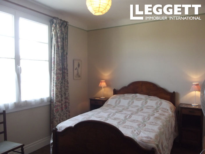 Image No.9-4 Bed House for sale