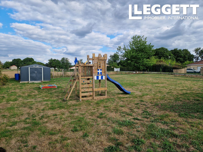 Image No.3-4 Bed House for sale