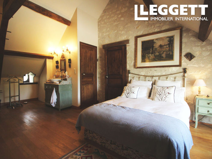 Image No.9-4 Bed House for sale