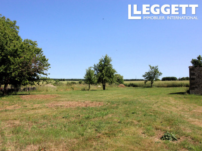 Image No.10-4 Bed House for sale